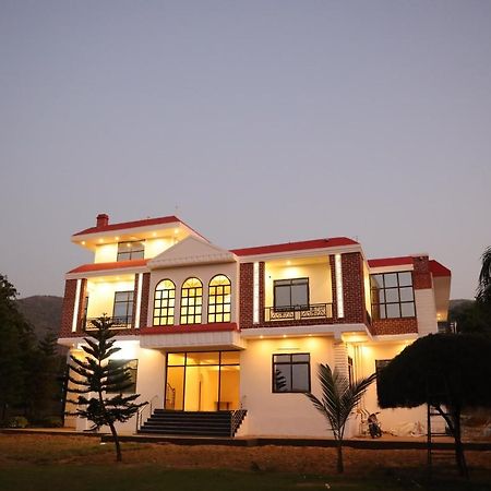 Winter Mountain Resort Pushkar Buitenkant foto
